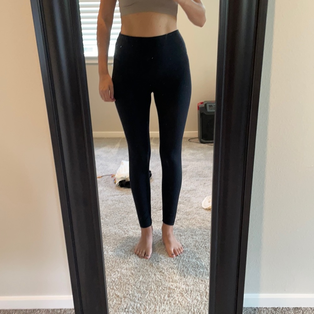 Victoria’s Secret leggings
